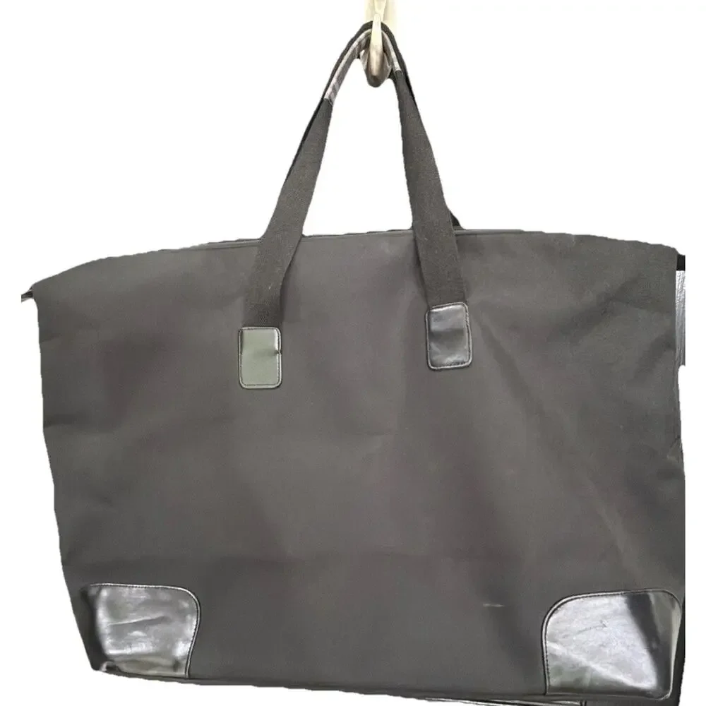 Burberry Fragrances Black Duffle Bag Weekender Tote Gray Nova Check Handles